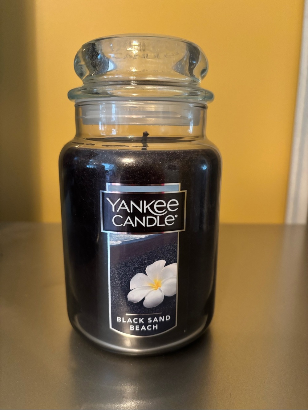Retired - Hard to Find! Yankee Candle Black Sand Beach Large Jar - Black Glass